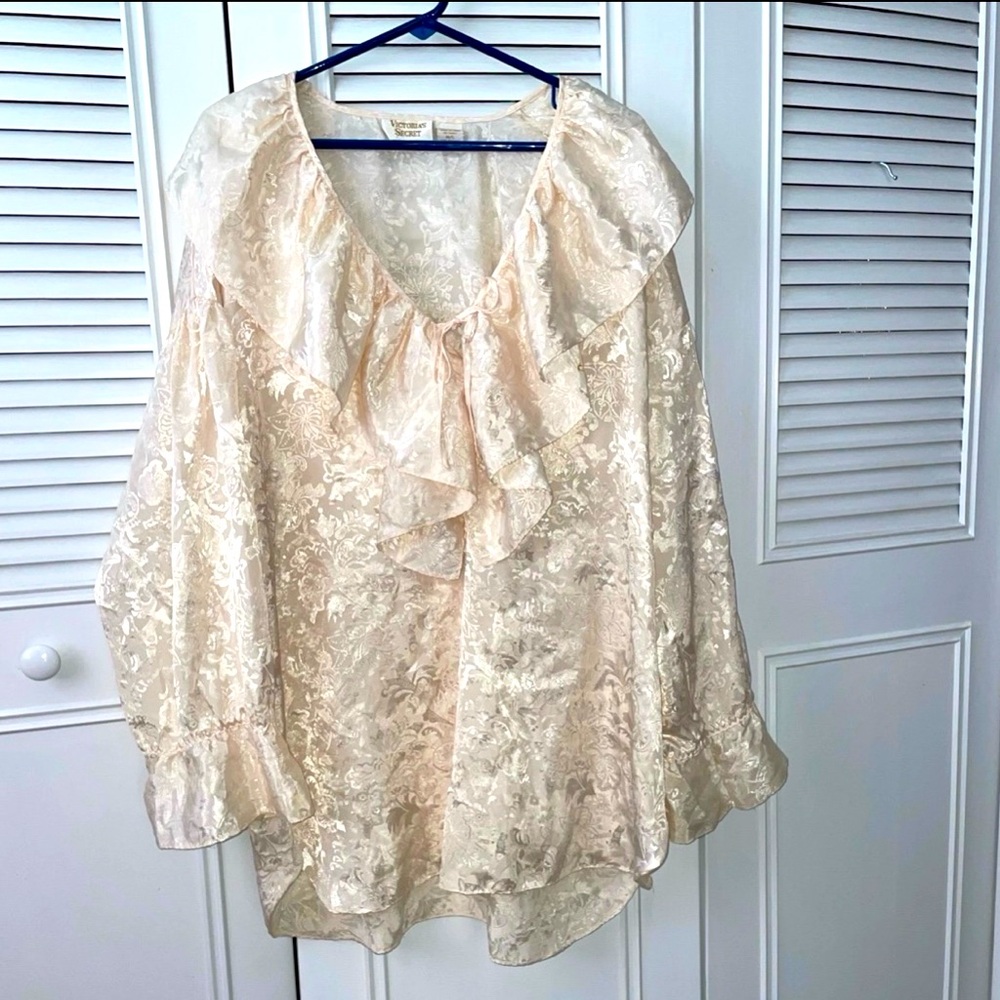 Vintage Victoria’s Secret silky satiny Negligee PJ sleepwear Nightgown chemise